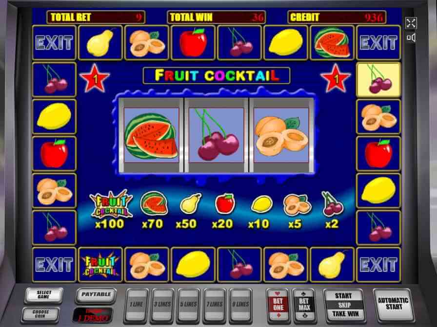 В слотах Клубничках тематический гейм визуально почти не отличается от обычного Бонусный раунд игрового аппарата Фрут Коктейль